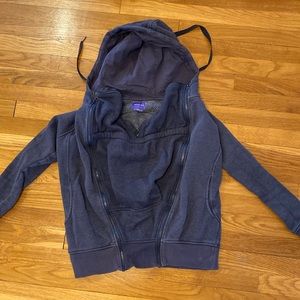 Maternity hoodie with zip out panel